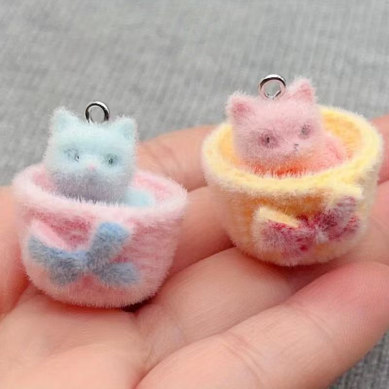 4pcs 3D plush resin cat pendan - Event Party review and price